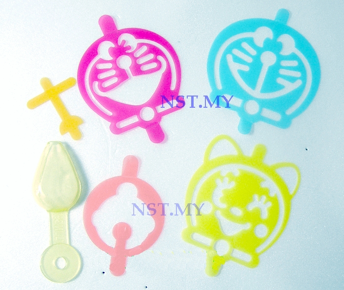 Japan Import Doraemon Cute Expression Stencil