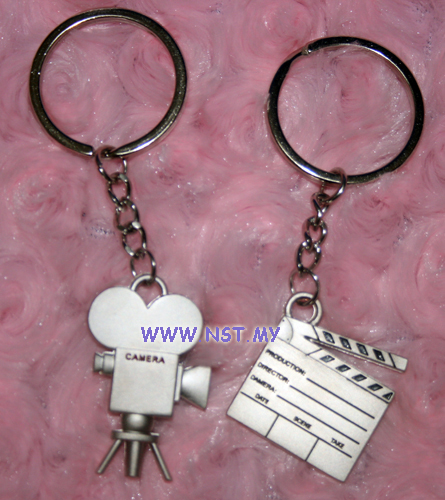 Movie Equipment couple keychain - Click Image to Close