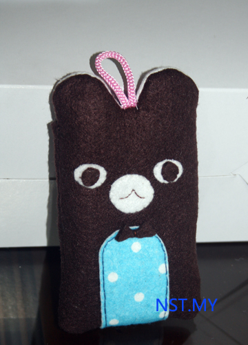 Handmade Bear Shaped Hand phone Pouch