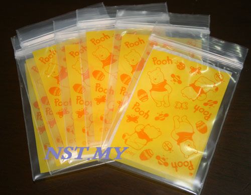 Japan Import Pooh Zip Bag